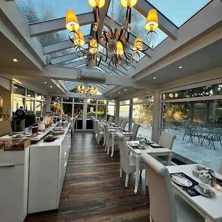 Strandhotel Lindequist Sellin * ゼリン