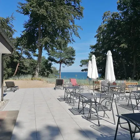Strandhotel Lindequist Sellin Guest house
