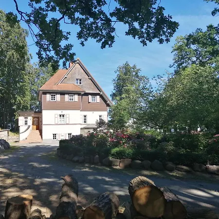 Strandhotel Lindequist Sellin ゲストハウス *