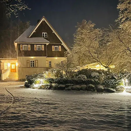 Gasthuis Strandhotel Lindequist Sellin *