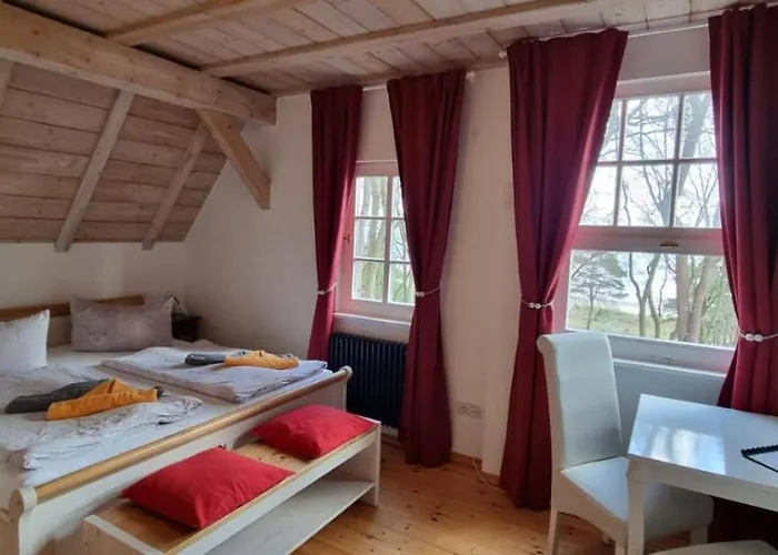 Strandhotel Lindequist Sellin * Sellin (Rugen)